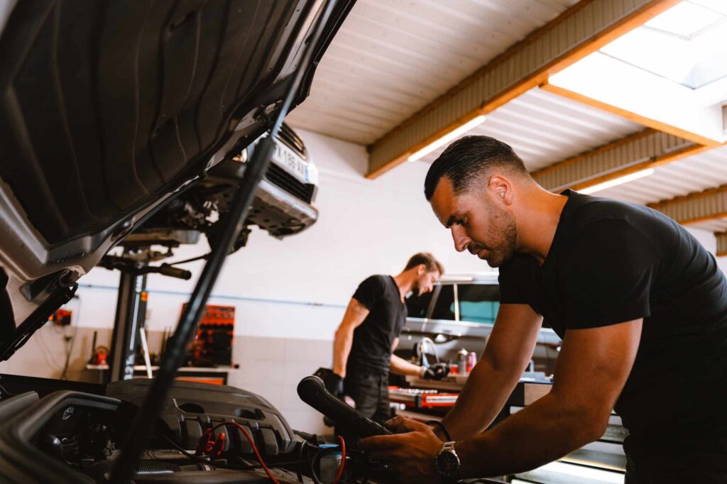 Garage automobile mécanicien garagiste Thionville (mécano)